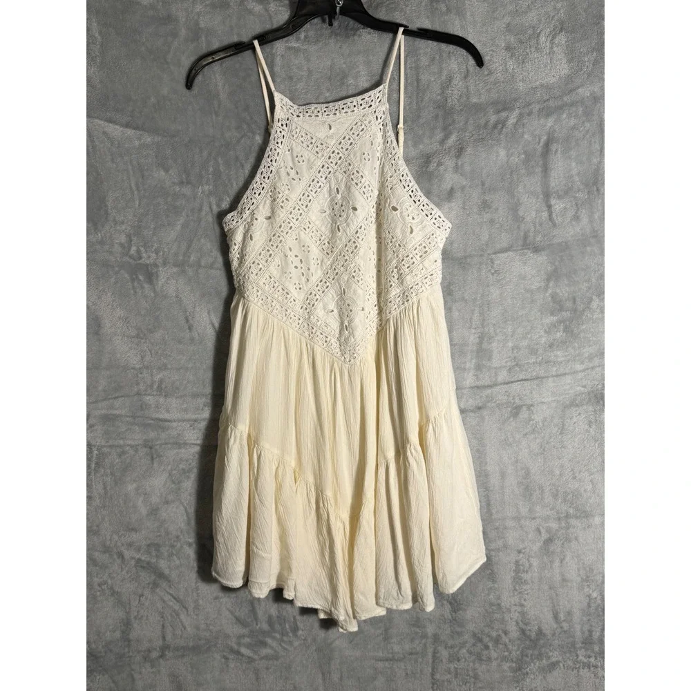 American Eagle Cream Eyelet Lace Boho Tiered Mini Dress XS Ivory Halter Festival
